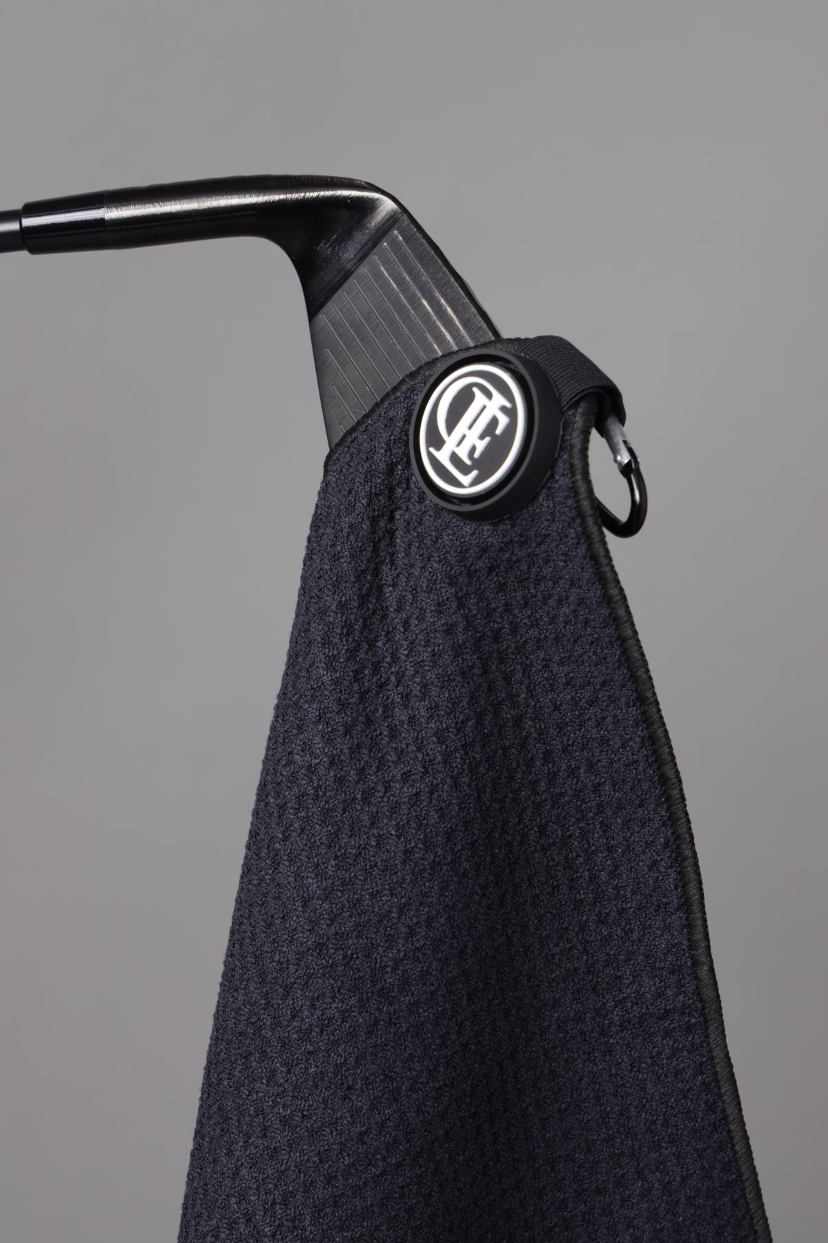 【double E golf】マイクロファイバータオル【フック&マグネット付き】