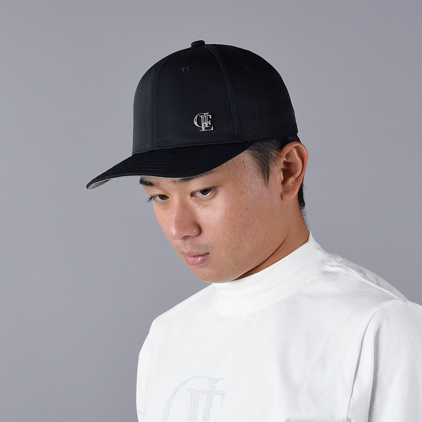 【double E golf】ワンポイントキャップ 【ホワイト&ブラック/ユニセックス】